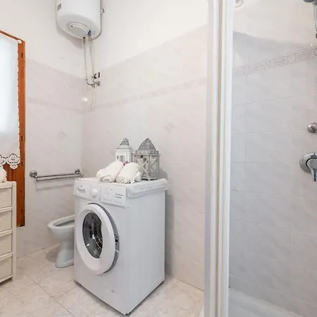 Domo De Maria Apartment *